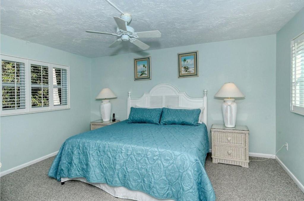 Laplaya 201C Breathtaking Gulf Panorama From This Corner End Unit With A Private Stairway To The Beach Longboat Key Exteriér fotografie